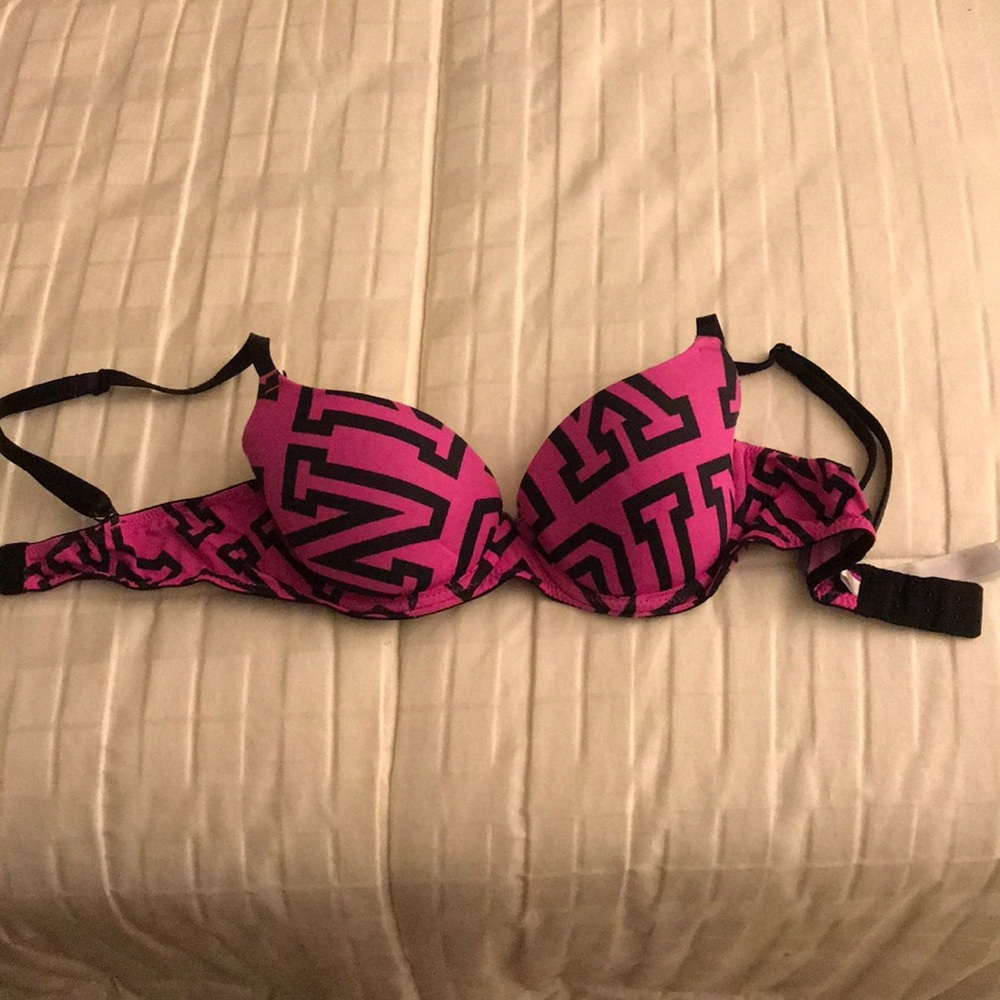 PINK lightly lined bra